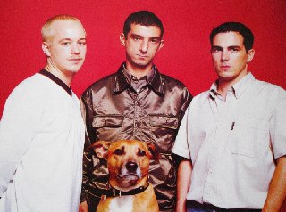 Участники Ganja Kru: Pascal, DJ Hype, DJ Zinc, песель Snoop. Середина девяностых.#фото