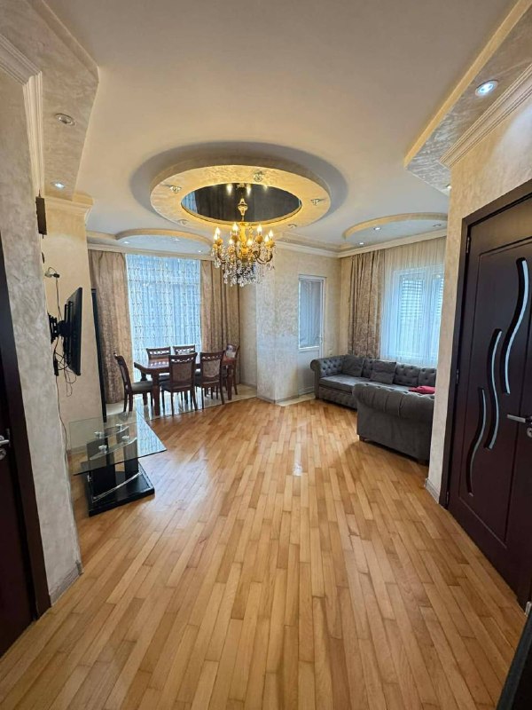 Трехкомнатная квартира для годовой аренды