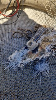 В Латвию снова залетел неизвестный БПЛА.По данным латвийской полиции, беспилотник упал в озеро Дридзис, которое находится примерно в 30–40 километрах от границы с Беларусью и в 70–80 — с Россией, и сдетонировал при контакте с водой.