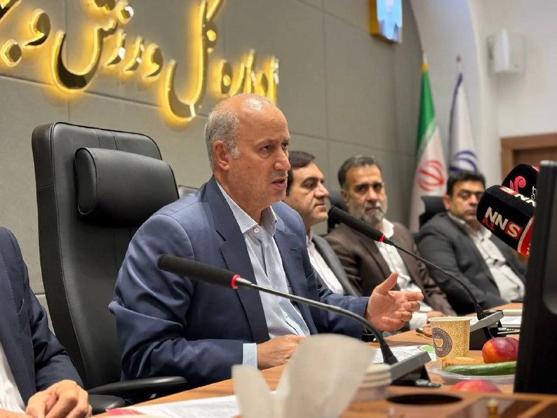 TiracturClub|تیراختور: مهدی تاج، رئیس فدراسیون فوتبال: مخالف محرومیت تماشاگران از حضور در استادیوم‌ها هستم. نباید فوتبالی را که باید از آن لذت 