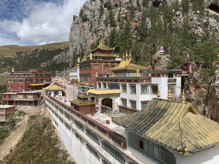 天空聖殿玉樹尕爾寺