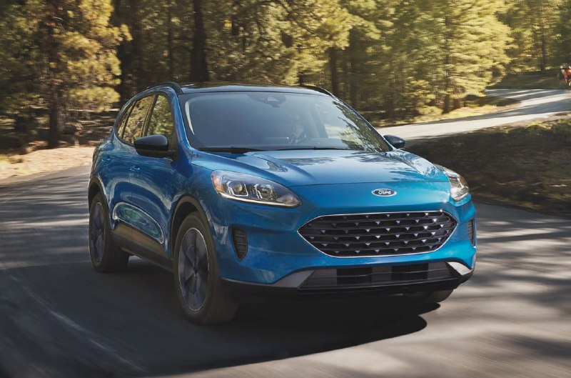 Ford отзывает почти 700 тысяч кроссоверов из-за риска возгорания
