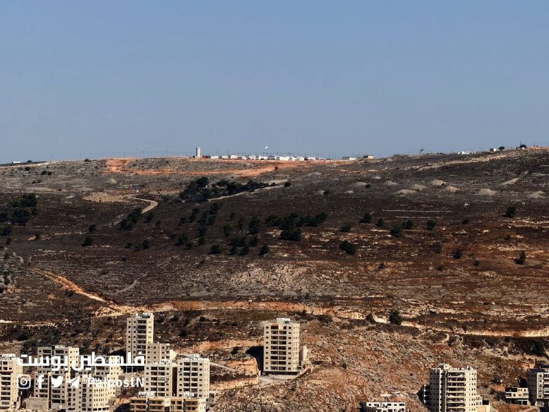 תמונות | פלישה מתמשכת של התיישבות בפסגת הר עיבל בעיר שכם.