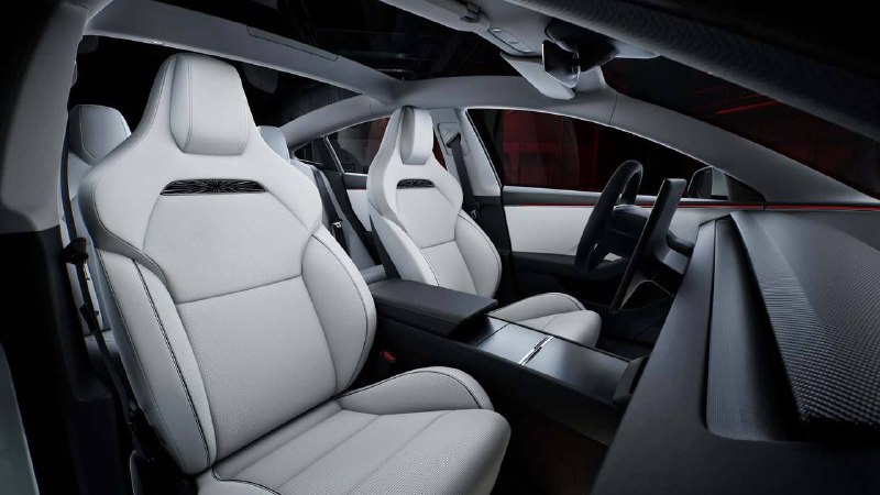 Новинка от Tesla. Подвезли обновление Tesla 3 Performance 5