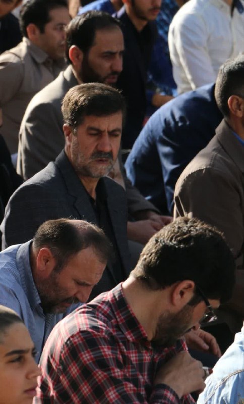 اشکفتک نیوز: یاد و خاطره عزیز برادرهیاتی خادم الحسین علیه السلام مرحوم مغفور کربلایی اسماعیل بیاتی را گرامی میداریم.روحش شاد و همنشین