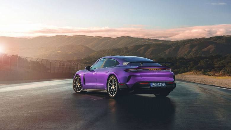 Porsche показал самый мощный автомобиль в свой истории - Taycan Turbo GT 3