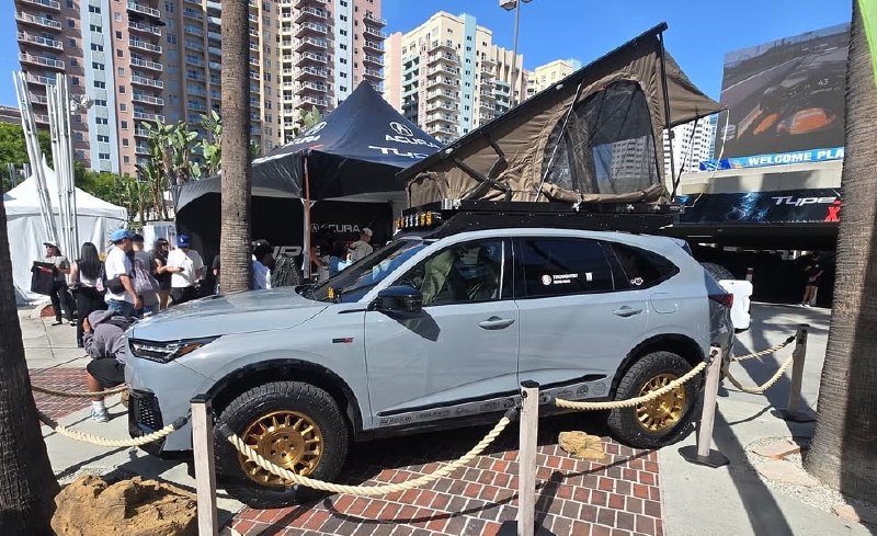 Acura MDX превратили в внедорожный кемпер 2