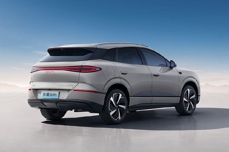 BYD Sealion 06 дебютировал в Китае в гибридной и электрической версиях 2