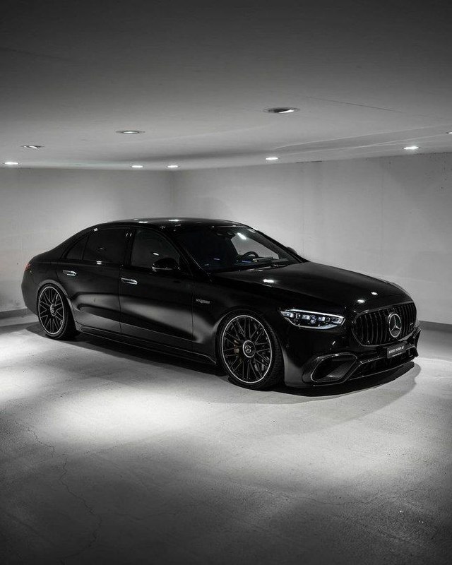 2024 S63 AMG E-Performance 4.0-L V8 BITURBO 840 л.с. 0-100 км/ч 2.8 сек