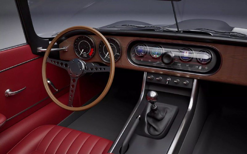 Jaguar E-Type возвращается в производство в современном облике, но с сохранением классического стиля 5