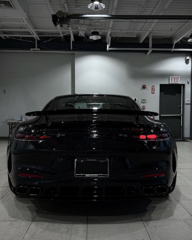 BATMAN NEW CAR: AMG GT 63 S E 840 HP 4.0-L V8 BITURBO 4MATIC+ Hybrid 2
