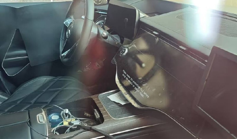 Обновленный Mercedes‑Benz S‑класса получит новый интерьер 4