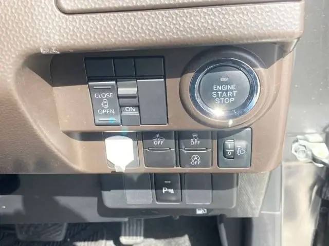 Toyota Roomy 2023 фото 5