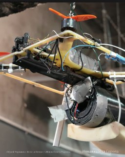 🇺🇦 Новый Музей Украины в Берлине документирует войну и жизнь во время нее — и показывает, как страна сопротивляется российской агрессииЕго создала инициатива Berlin Stories, которая занимается осмыслением военных конфликтов. Экспозиция музея невелика и для