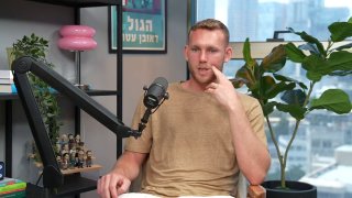 ״היינו בשוק מוחלט״: דניאל פרץ חוזר לרגע בו גילה על העונש בפרשת הריגול 😱🏴󠁧󠁢󠁥󠁮󠁧󠁿