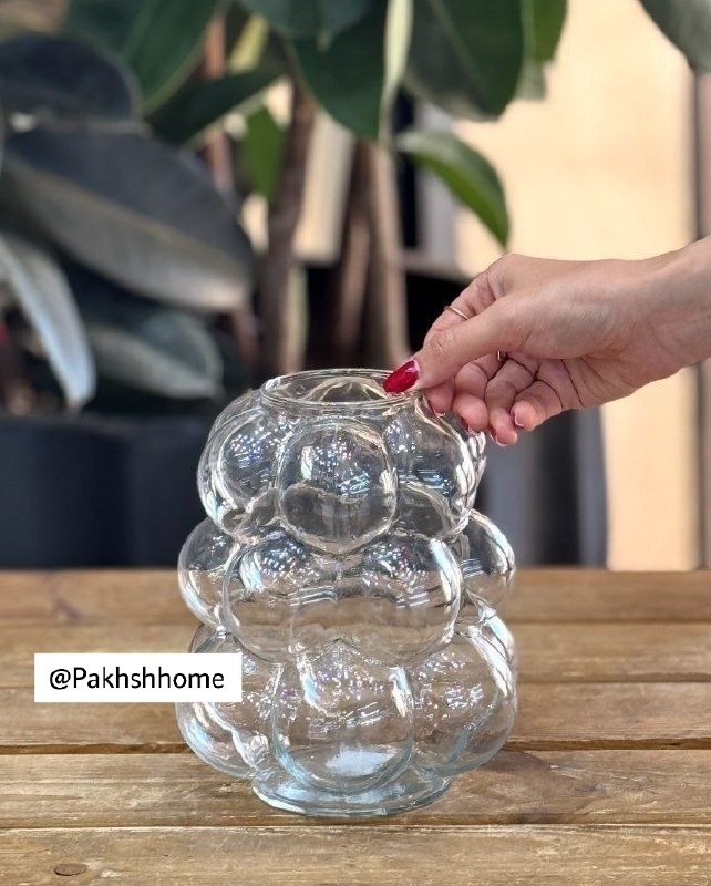 پخش هوم لند: 👍 گلدان زارا کد ۷۵۲۰🔻ابعاد : 7*9,5*19,5 cm🔻دارای جعبه تک🔻📦۶ عدد🔻قیمت : ۲۱۴۰۰۰ ت🆔كانال فروشگاه👇🏻@Pakhshhome☎️📞 :"شماره ها