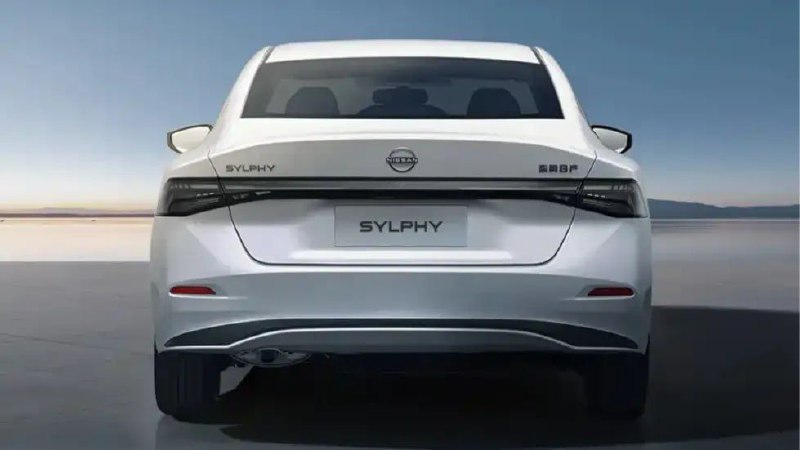 Официальные фото обновлённого седан Nissan Sentra 3