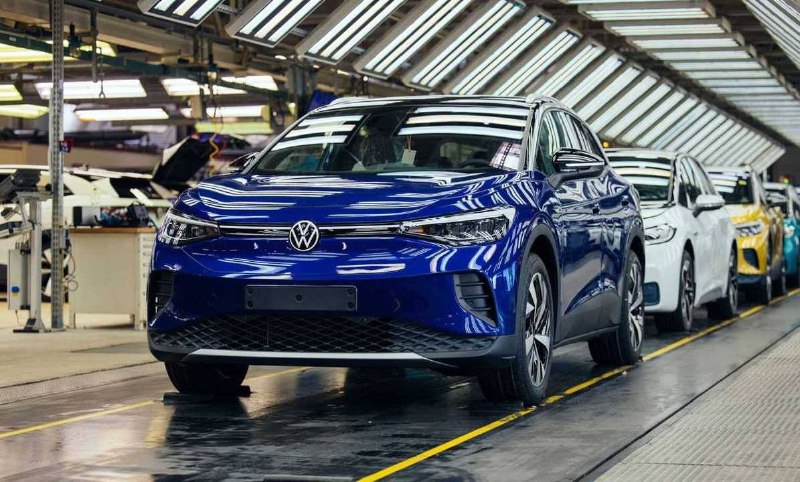 Volkswagen приостановил производство электромобилей ID.4