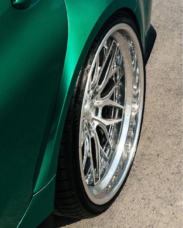 BMW M3 9