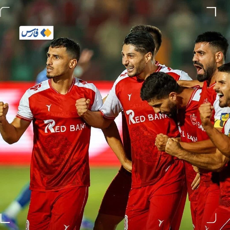 نوش‌ آبادی‌ ها: 📸 شاگردان تارتار گام دوم را هم محکم برداشتند⚽️ پرسپولیس ۴ - ۱ استقلال خوزستان@nooshabadiha