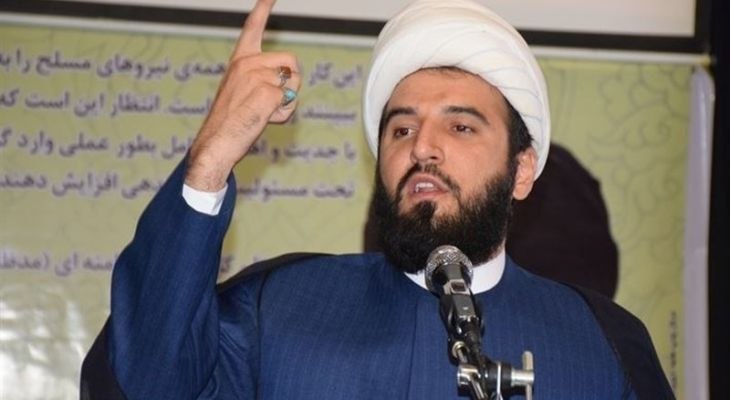 عصر همدان: 🔴دشمن فتنه می‌کند؛ ما راسخ و کابوس دژخیمانیم🔹امام جمعه چهاردانگه گفت: دشمن با فتنه به دنبال آسیب به جمهوری است، اما امرو