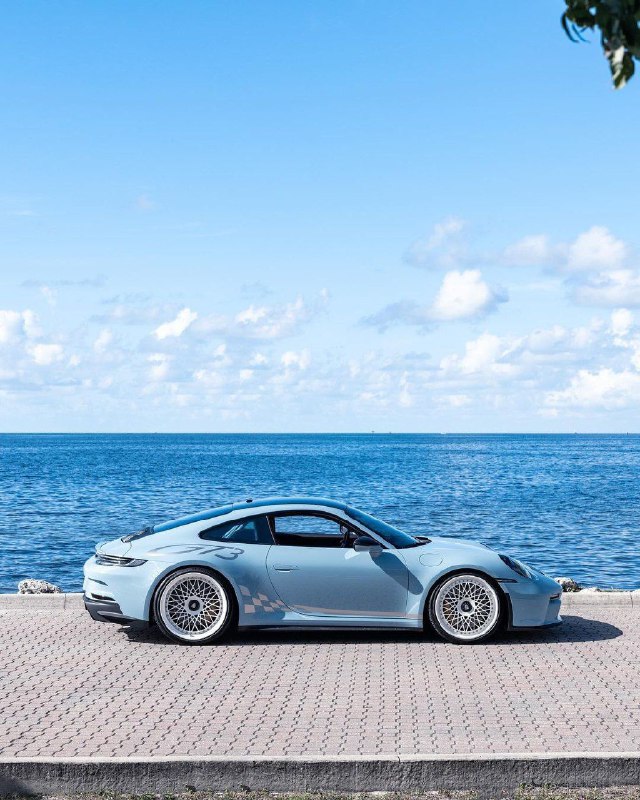 Porsche 911 (992) GT3 7