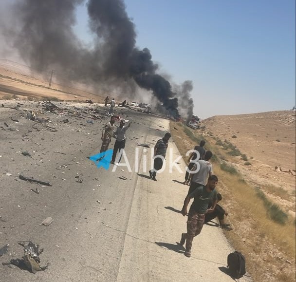 תאונת דרכים קטלנית בסוריה לאחר התנגשות בין אוטובוסים צבאיים הביאה עד כה למותם של 35 בני אדם, בהם חיילים ואז…