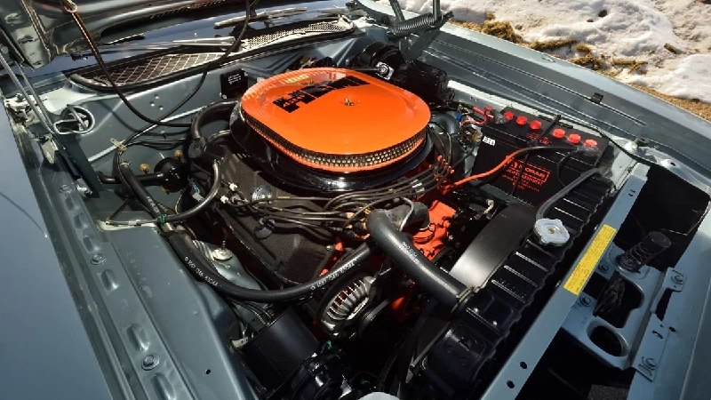 На аукционе в США 55-летний Plymouth хотят продать по цене новой Ferrari. 5