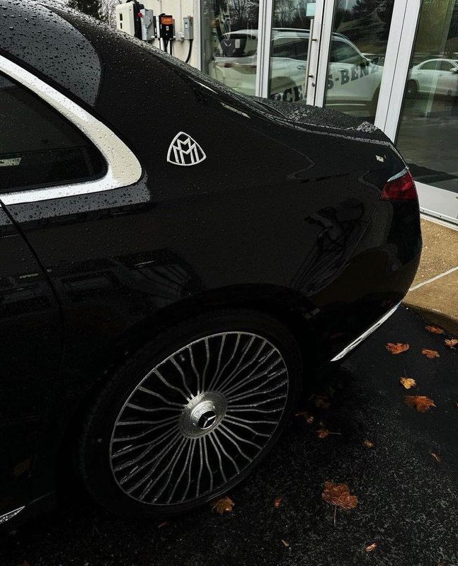 Mercedes-Maybach S680 5