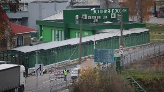 Эстонцев, просивших политубежище в России, отправили на психиатрическую экспертизу. Один из них рассказал про мышей и отсутствие туалетной бумаги в СИЗО Двух эстонцев, которых пересекли границу с Россией и попросили убежище, отправили в СИЗО и подвергли пр
