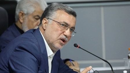 روزنامه ایران: ⭕ ظفرقندی: اینکه دارو و تجهیزات پزشکی شامل تحریم نیست، یک دروغ بزرگ است وزیر بهداشت:🔹جامعه سلامت در جنگ سرافرازانه برای