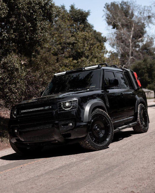Defender 130 6