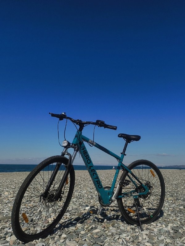 Электровелосипед готовый к сезону, сел и поехал.