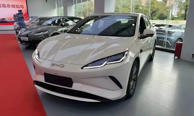Электроседан BYD Seal 06 EV вышел в Китае — дешевле Lada VestaВ КНР стартовали п