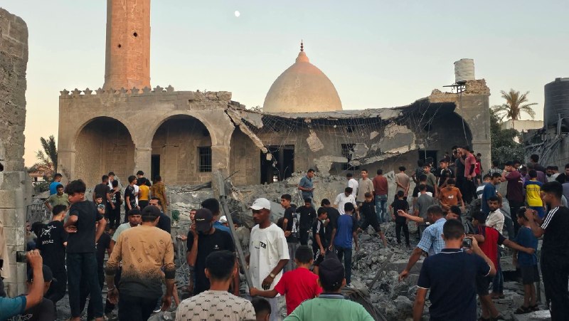 اخبار جهادی: #فلسطین #اسرائیل🔴مسجد ابو سلیم در دیر البلح واقع در مرکز نوار غزه، هدف حمله ارتش رژیم صهیونیستی قرار گرفت.🇮🇷 @akhbarjaha