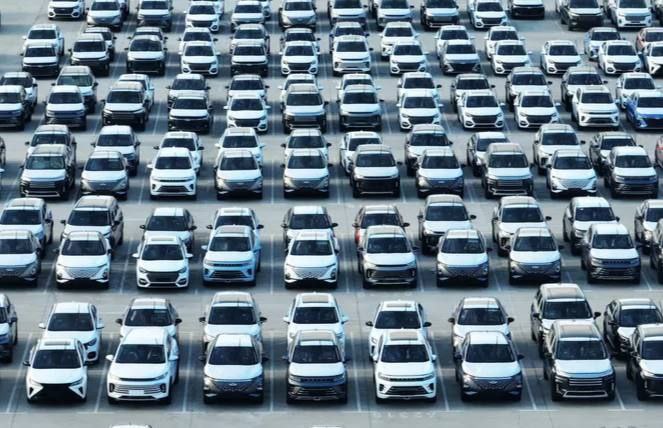 Госдума провела индексацию акциз на мотоциклы и автомобили Госдума приняла закон