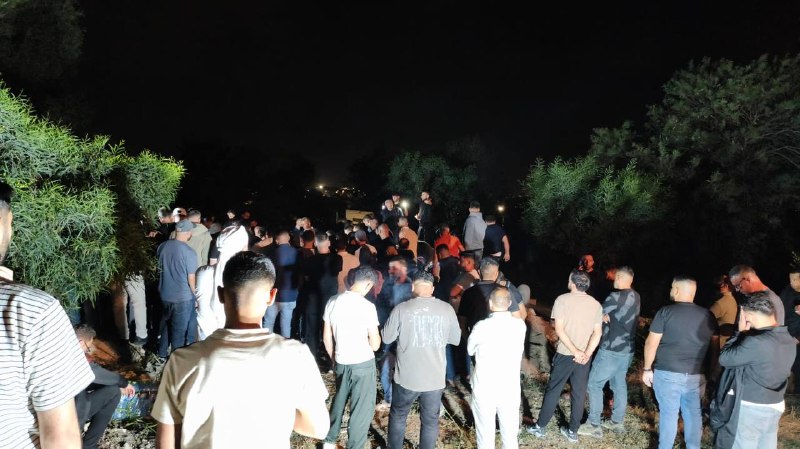 הגבעה נפרדת מנפגעיה...גופותיהן מגיעות למקום מנוחתם האחרון בין המונים שהתאבלו על בניהם שקמו להגן על הארץ מול…