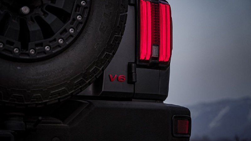 Опубликованы фото Tank 330 с 360-сильным двигателем V6 4