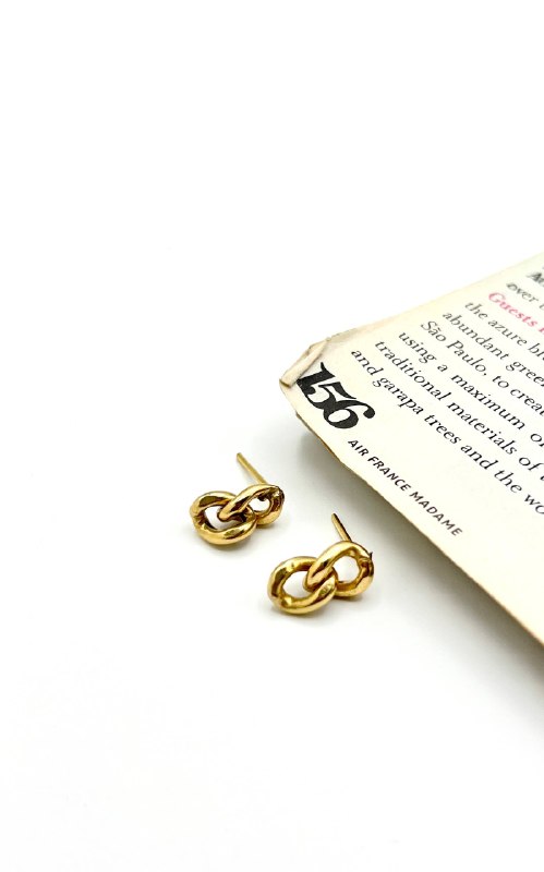 ⭐️جواهری فیروزه(ارمان)⭐️: ⚜️A R M A N T A L A⚜️✨گوشواره کارتیه✨🔸وزن: ۱/۰۵۰🔺قیمت: ۲۲/۰۴۰/۰۰۰❌ اجرت: ۶٪📦ارسال به سراسر کشور با بسته بندی ویژه🛡️همراه