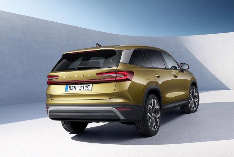 Skoda представила кроссовер Kodiaq нового поколения. В Европе продажи автомобиля начнутся в начале с 2