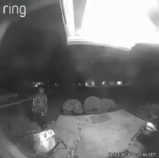 🇺🇸 A person standing outside of his broken down car on the shoulder of a busy highway in #Ohio jumped onto the cement highway divider and narrowly avoided being rammed by the oncoming vehicle.Why do ppl insist on driving on the shoulder?Follow us -> LiveLeak
