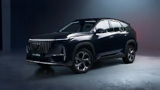 Volga C50 — вторая модель бренда  Возрождённая Volga представила бизнес-седан C50. Длина кузова — 4825 мм, 2-литровый турбомотор в двух вариантах: 150 и 200 л.с., 7-ступенчатый «робот».  Из оснащения: 12-динамиковая аудиосистема, камера кругового обзора, а