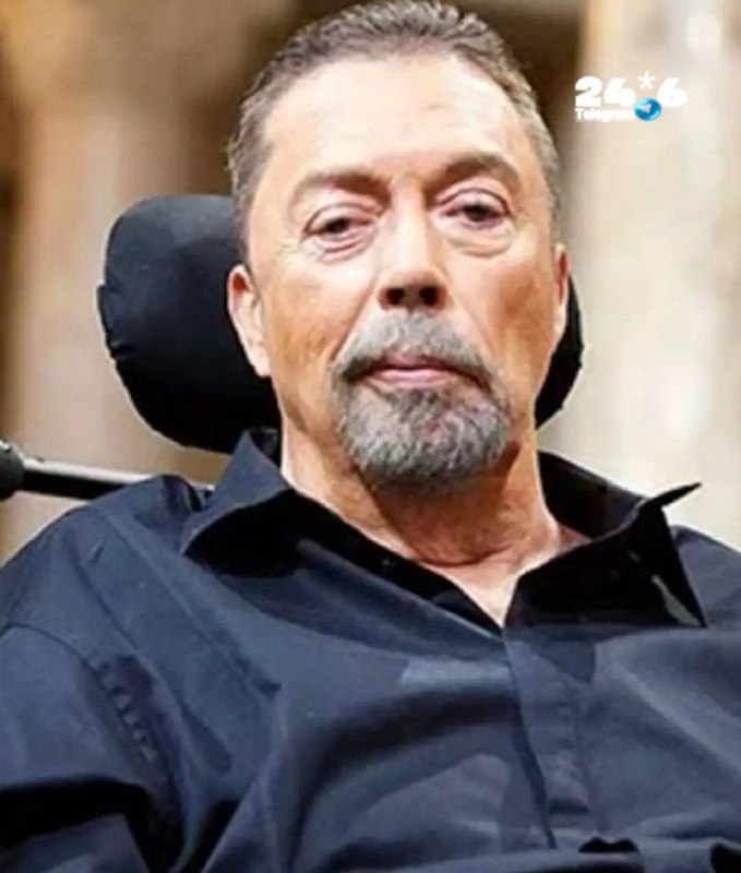 🇮🇱 השחקן האנגלי האגדי טים קארי, שזכור במיוחד מתפקיד ד"ר פרנק נ' פורטר בסרט הקאלט "מופע הקולנוע של רוקי"…