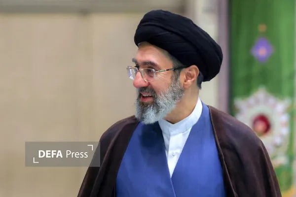 خبرگزاری دفاع مقدس: 💢راهبرد وحدت در برابر سیاست تفرقه 🔸پیام رهبر انقلاب اسلامی به مناسبت میلاد پیامبر اکرم (ص) و هفته وحدت، فراتر از یک پیام