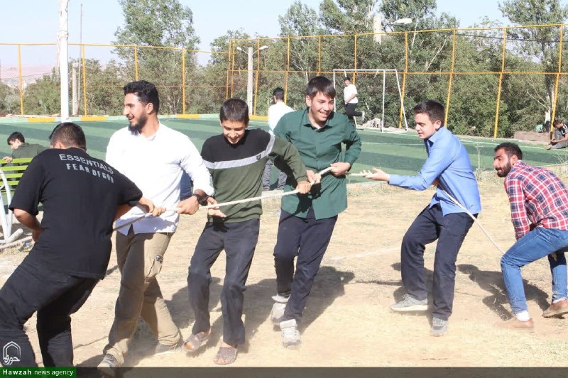 خبرگزاری حوزه: 📸 تصاویر/ برگزاری دوره میثاق طلبگی در همدان دوره میثاق طلبگی در اردوگاه ابوذر همدان در روز ۲۶ مرداد ۱۴۰۵ برگزار شد.@Hawz