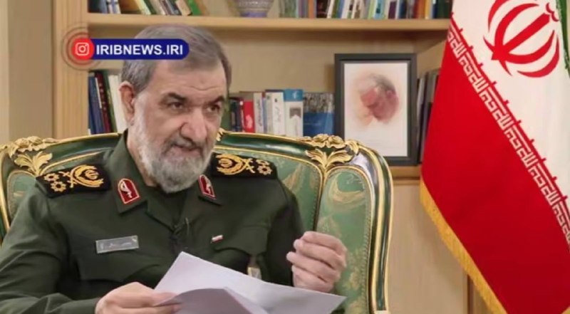 اخبار جبهه مقاومت: محسن رضایی: جانانه از ایران دفاع می‌کنیم و نمی‌گذاریم پای آمریکایی‌ها به ایران باز شود 🔹به آمریکایی‌ها توصیه می‌کنم هیچ 