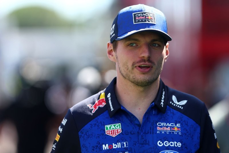 Max Verstappen в Барселоне упустил поул — и это не просто так. По данным иностра