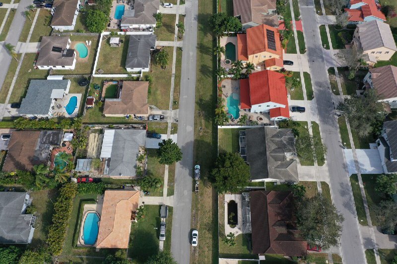 Florida’s Housing Market Softens as Climate-Related Costs Mount