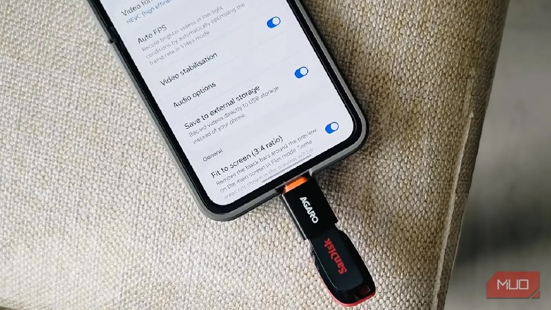 MakeUseOf.Ir: تیتر: با ۵ دلار به فلش‌درایوهای USB قدیمی‌ام در اندروید جانی دوباره دادمخلاصه: این ترفند ارزان، فضای ذخیره‌سازی پنهان گو