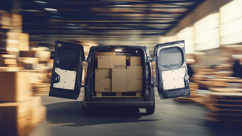 Новый Renault Trafic стал электромобилем 2